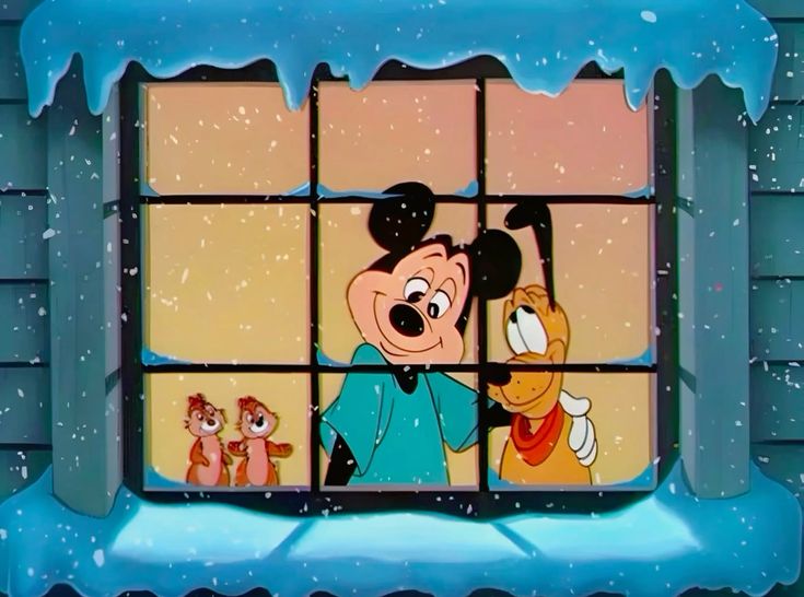 Mickey Mouse home alone